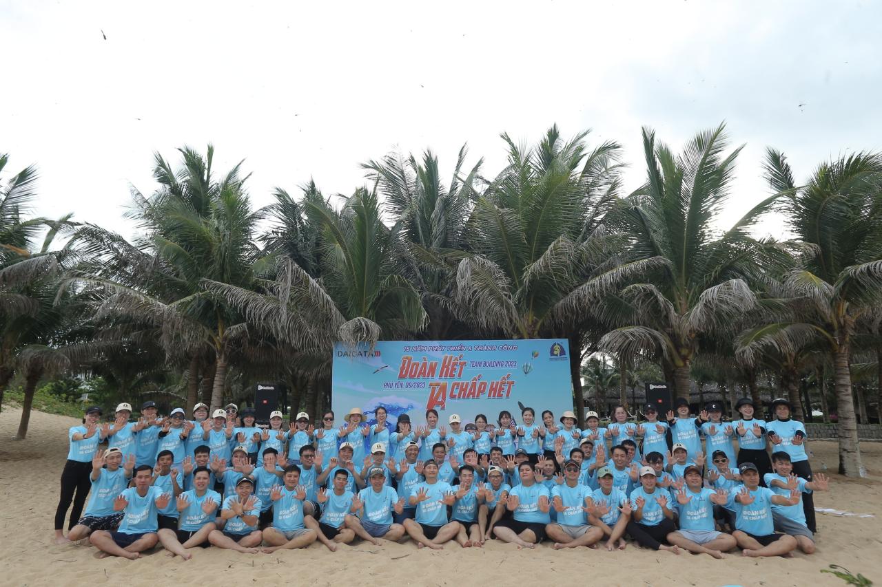 Du lịch công ty