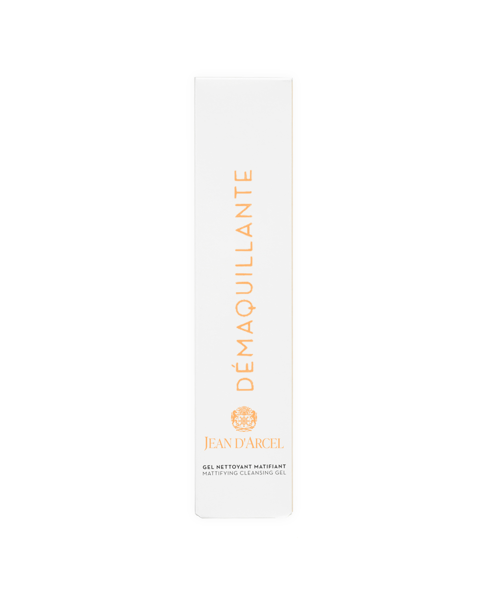 J225 – Gel giúp làm sạch da – JEAN D’ARCEL MATTIFYING CLEANSING GEL 3